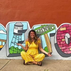 Meet your Posher, Brenna